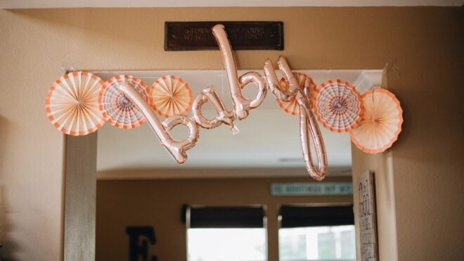 baby-balloons-at-a-baby-shower t20 3wY3Ow