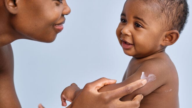 Cerave MOISTURING 066 EM3