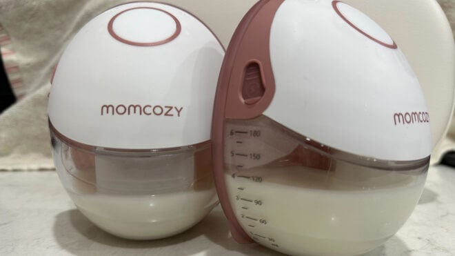 Momcozy Mobile Style Breast Pump